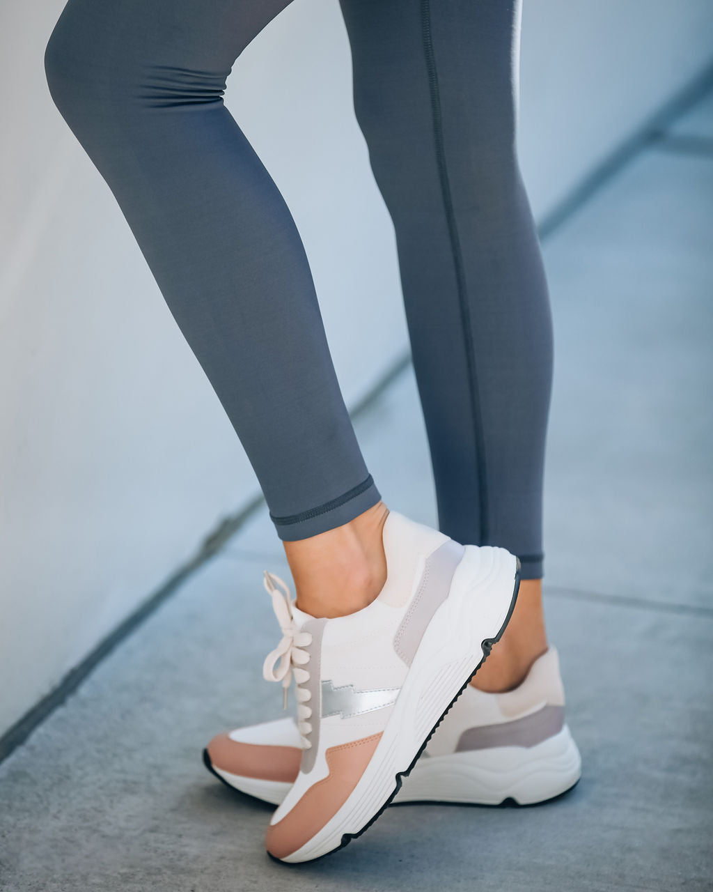 Flash Running Sole Sneaker