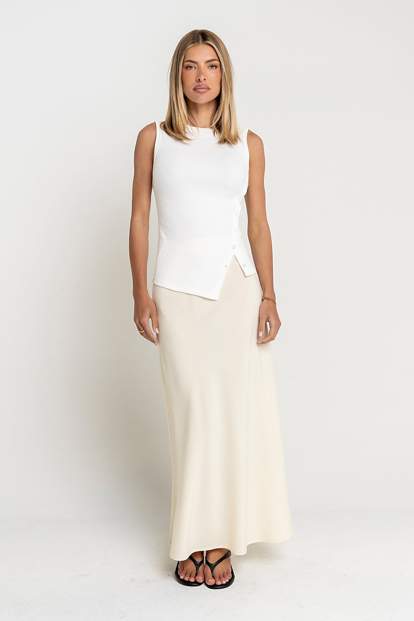 Ashlyn Textured Maxi Skirt in Natural