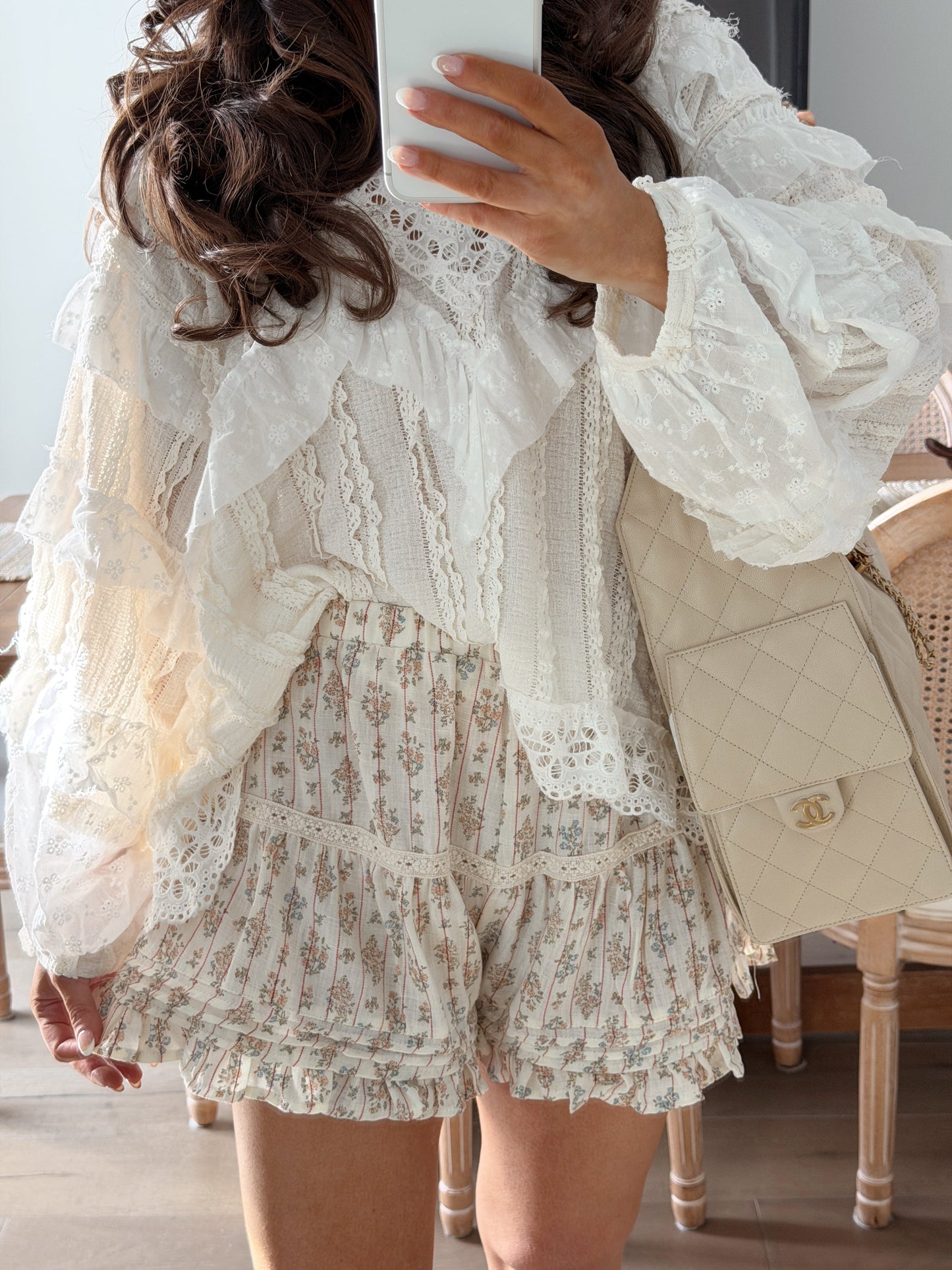 Blooming In Love Shorts (black)