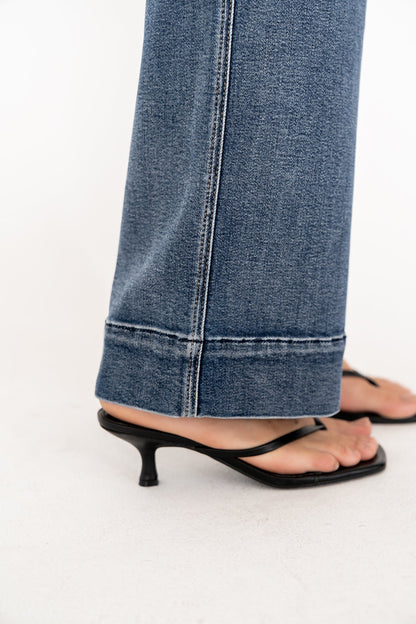 Cora Wide Leg Jeans
