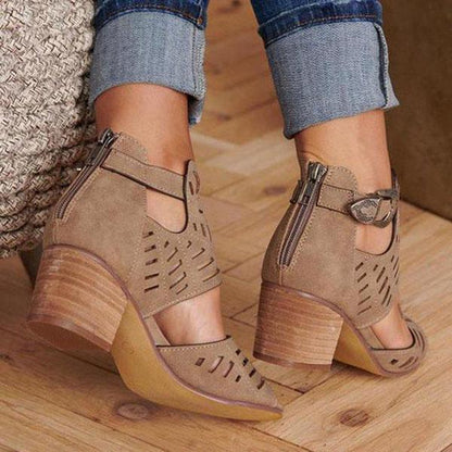 Adjustable Buckle Sandals
